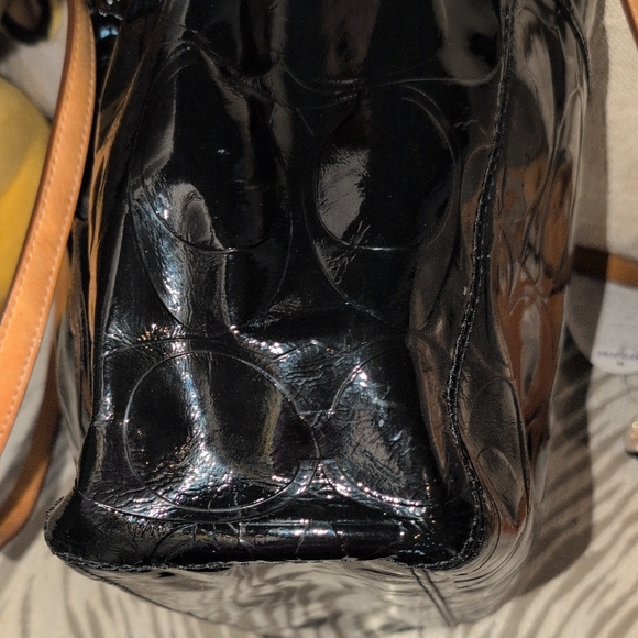 Coach Black Patent Leather Shoulder Bag with Tan Straps - Picture 12 of 16